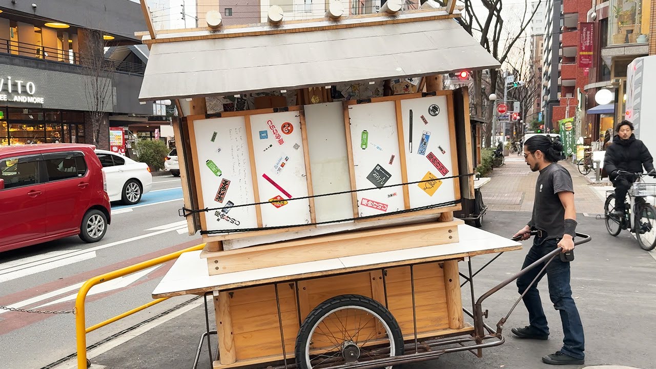 За кулисами ресторана Yatai №1 в Фукуоке! Владелец готовит более 100 блюд в одиночку за один день...