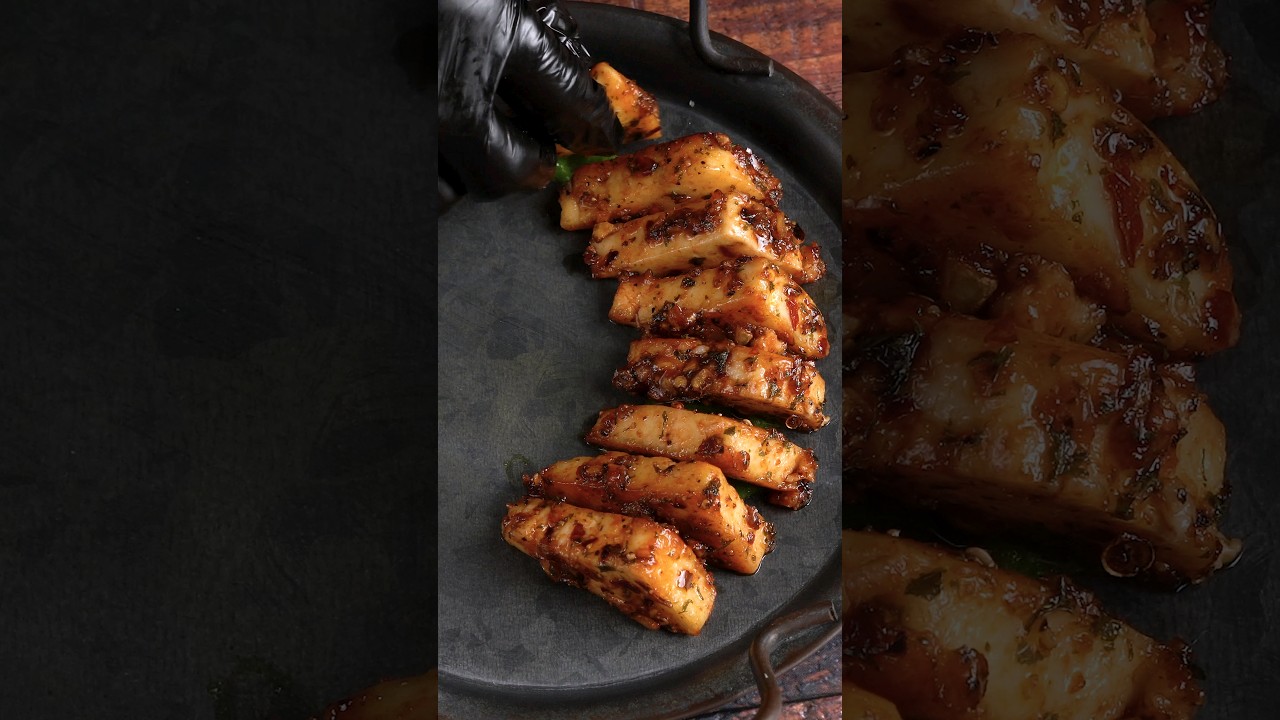 Saute Paneer with garlic in 2 min #food #vegetarian #shorts