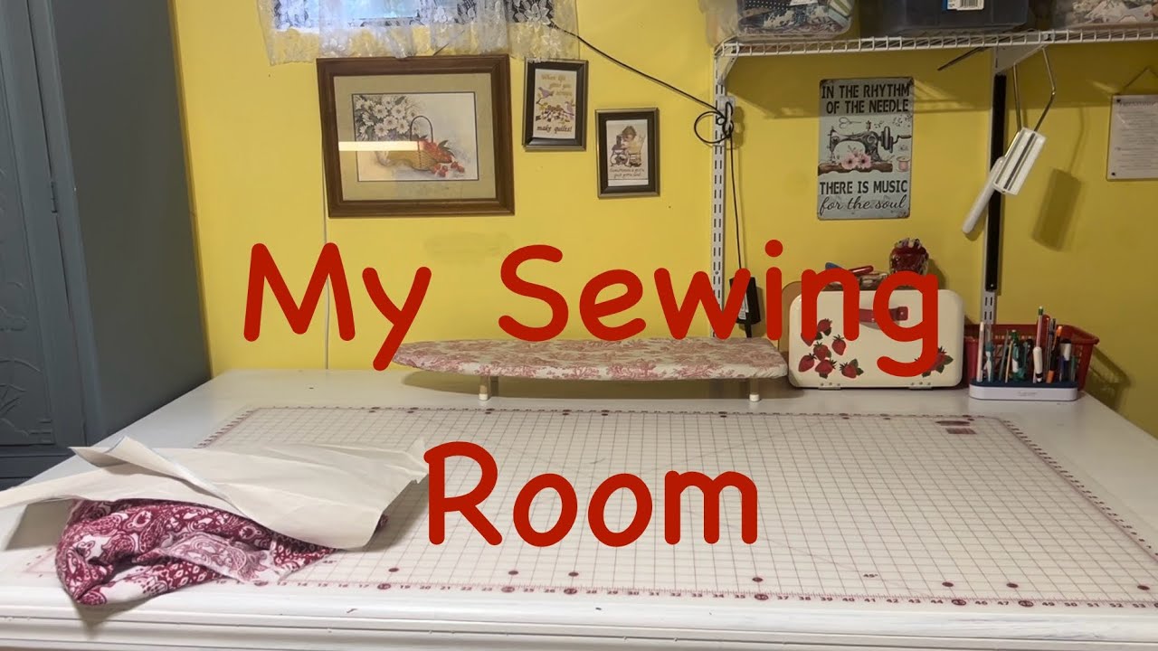 #fridaysews 7-19-24 makes, fabric and a small sewing room tour.