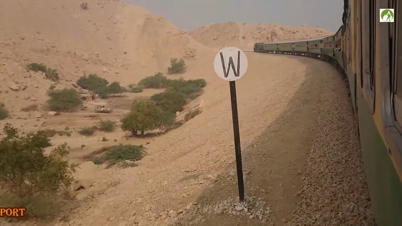 Железнодорожное путешествие по Пакистану Laki Hill Sehwan