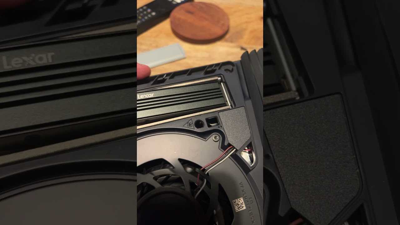 Jak zainstalować ssd w ps5 pro #ssd #nvme #ps5pro #instalacja