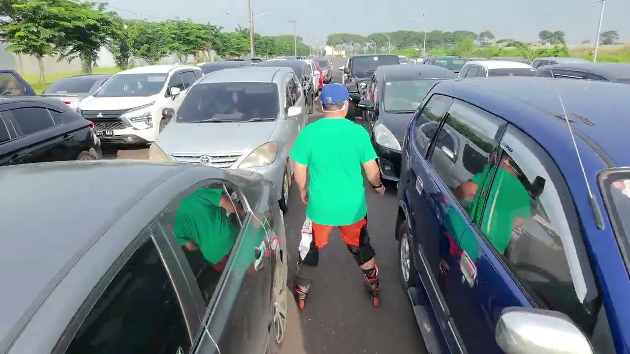 In-Line Skating Morning in Pondok Tjandra in front of Petra Acitya with Rhinos 31 Mar 2025 DJI Neo