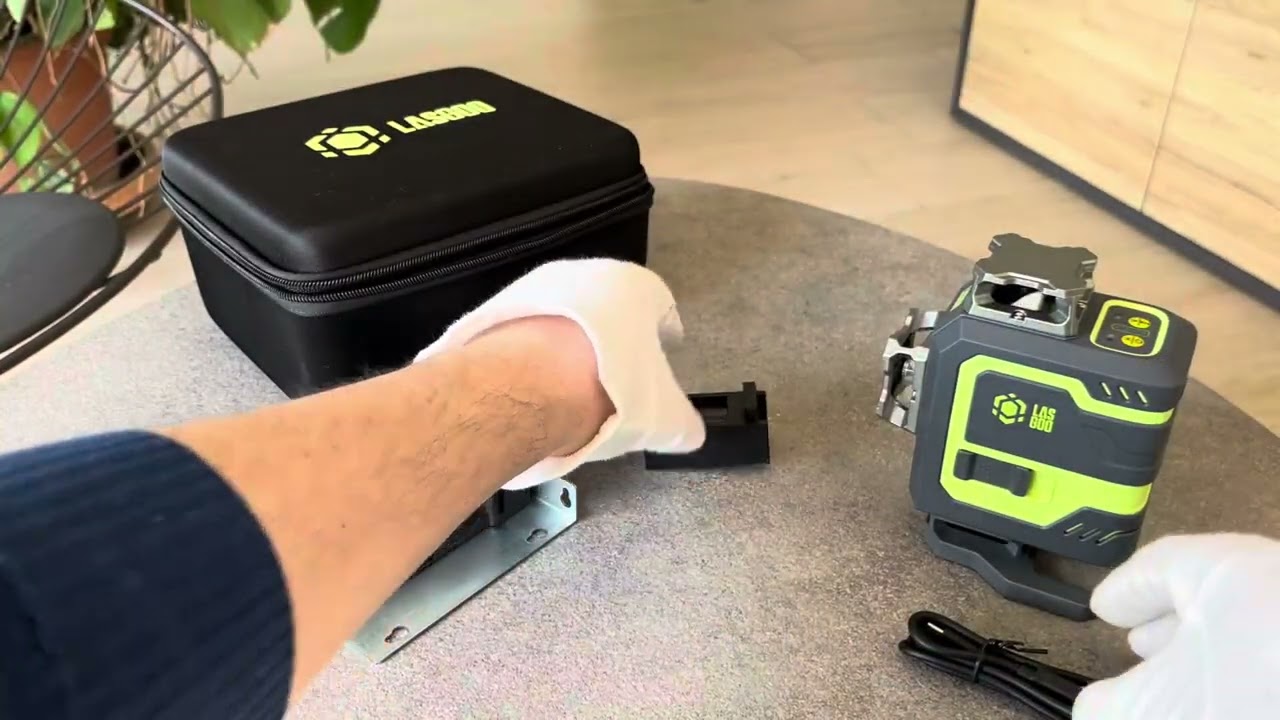 Livella laser LasGoo LG 4D 16, Davvero utile e completa di tutte le funzioni essenziali