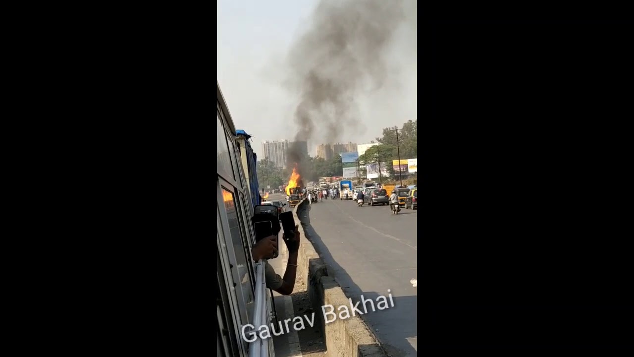 Fire at Shilphata 🔥🔥Truck caught fire at Shilphata-Mahape road, Near Pipeline road.