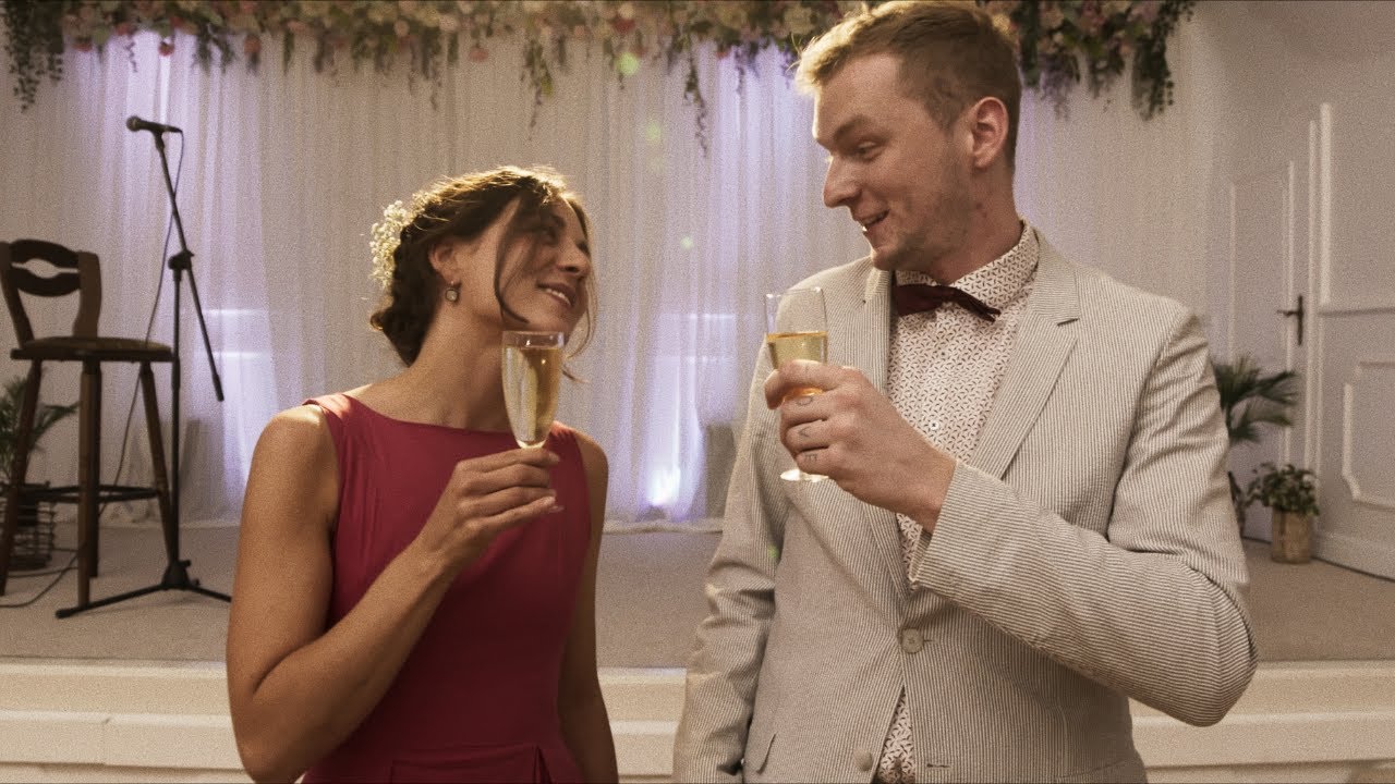 Stammtisch - Adrian Branz (WOGNER) & Magdalena Wawra [OFFIZIELLES MUSIKVIDEO]