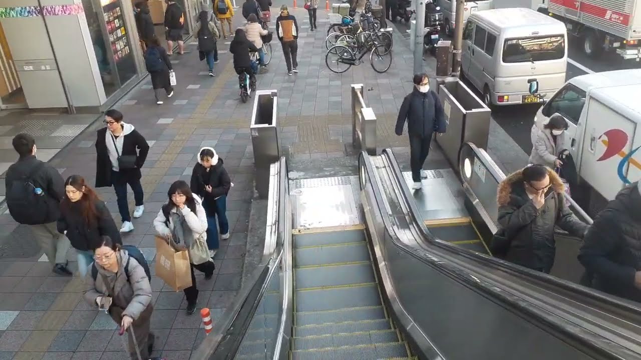 錦糸町　歩く　うぉーく‼️スカイツリー　ホームドア　エスカレーター　ツアー　#錦糸町　#エスカレーター