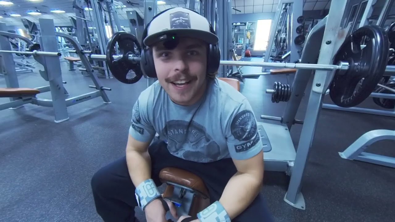 186 Days out. Chest+Shoulders(rip tripod)