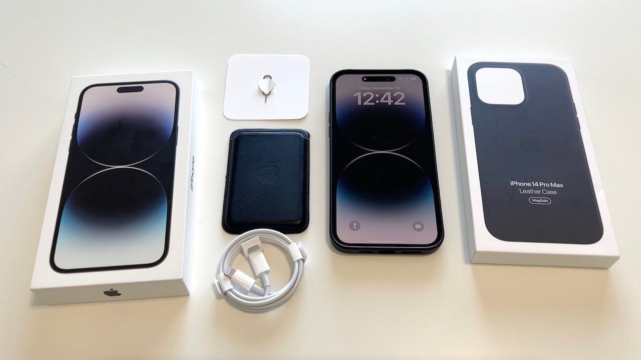 Распаковка iPhone 14 Pro Max: космический черный!