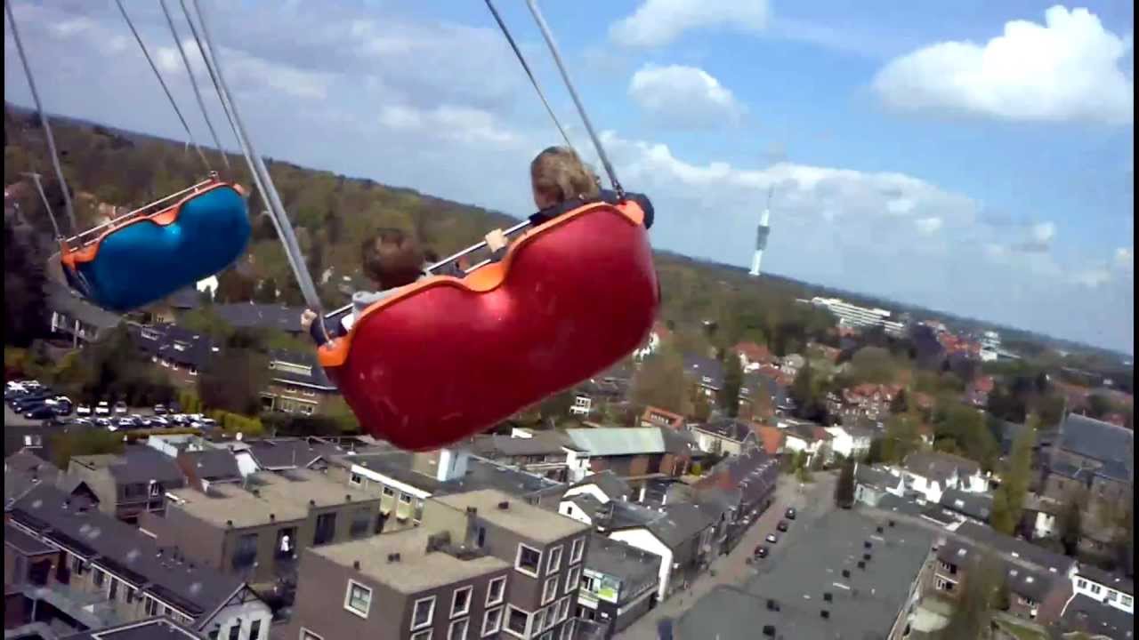 60 meter high swing ride in Hilversum