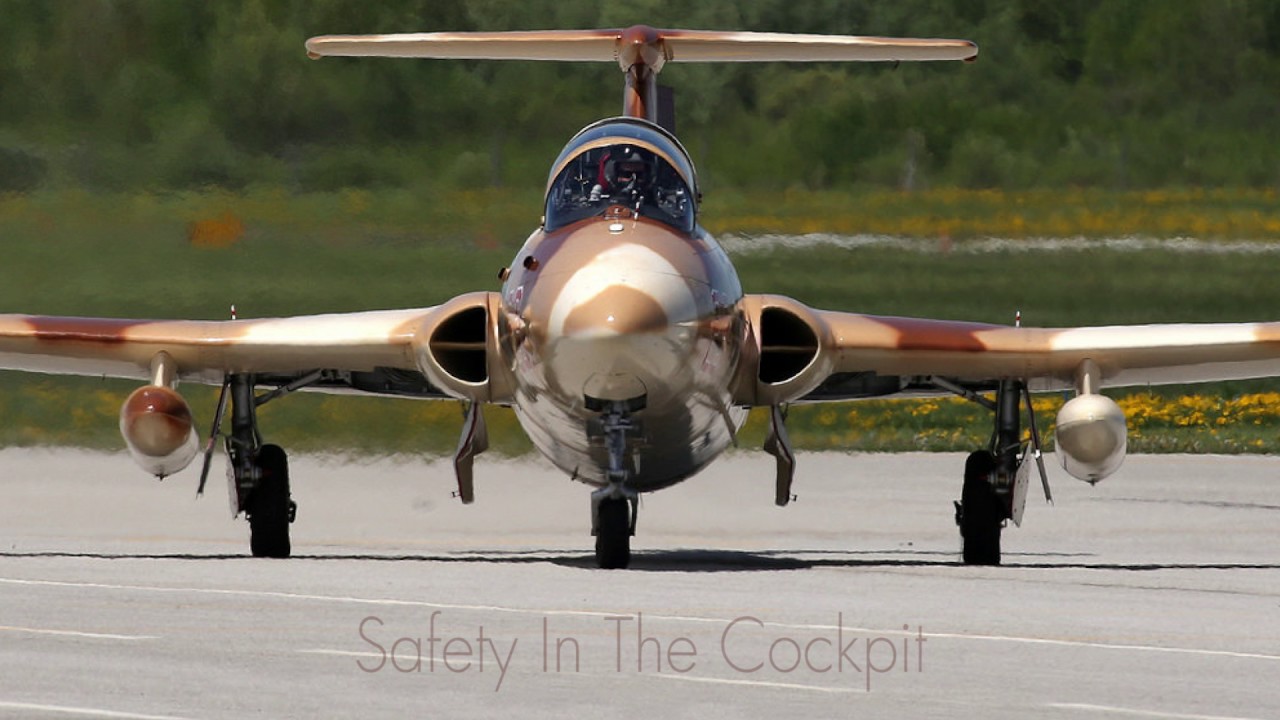 L-29 Delfin 