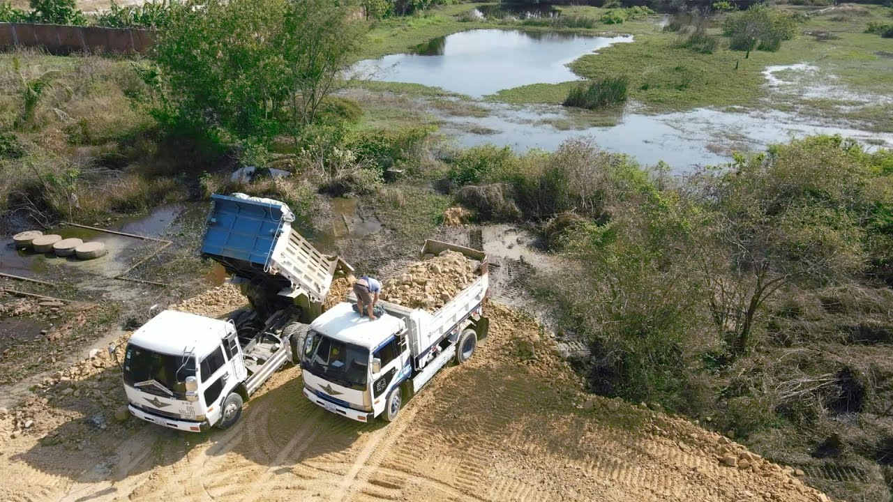 Wonderful New Landfilling Project Powerful Komatsu D20P Dozer Hard Work With 5Ton Dump Trucks