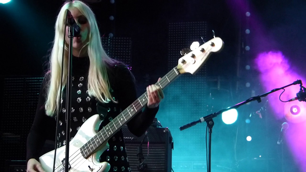 Inheaven - Bitter Town live Festevol Gardens, Liverpool 30-04-17
