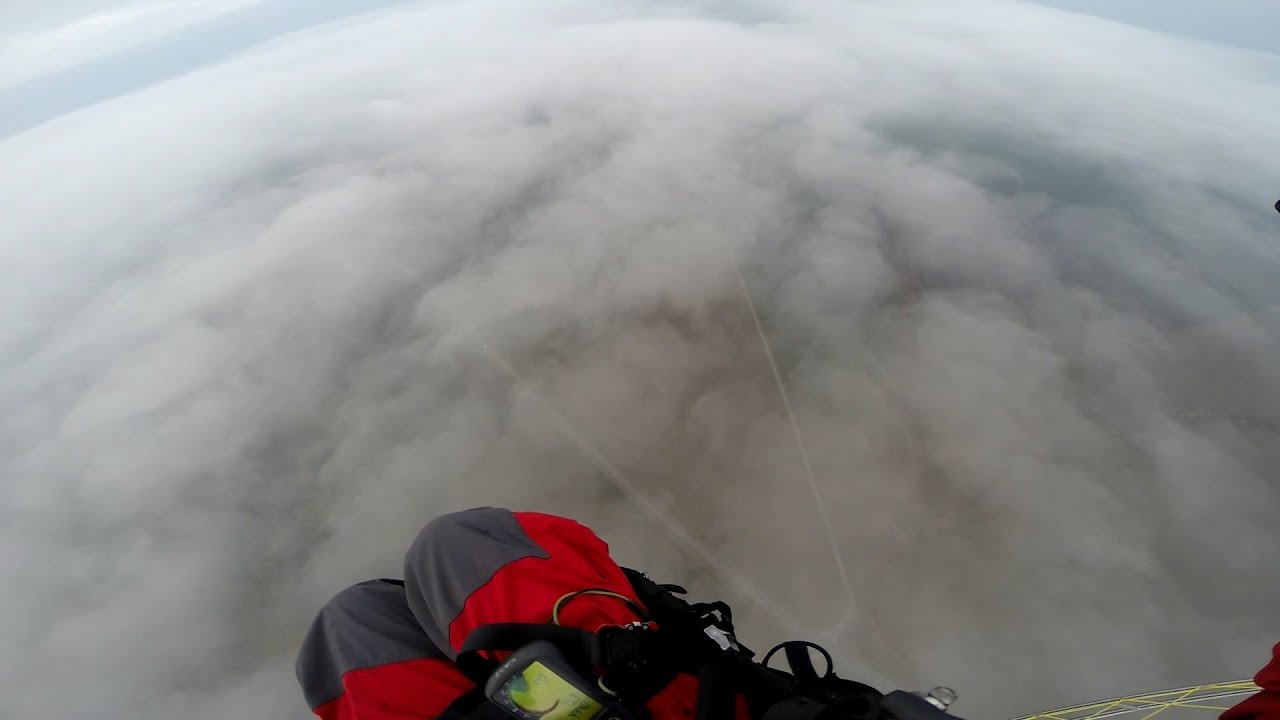 24102015 [PPG Flying above  clouds]