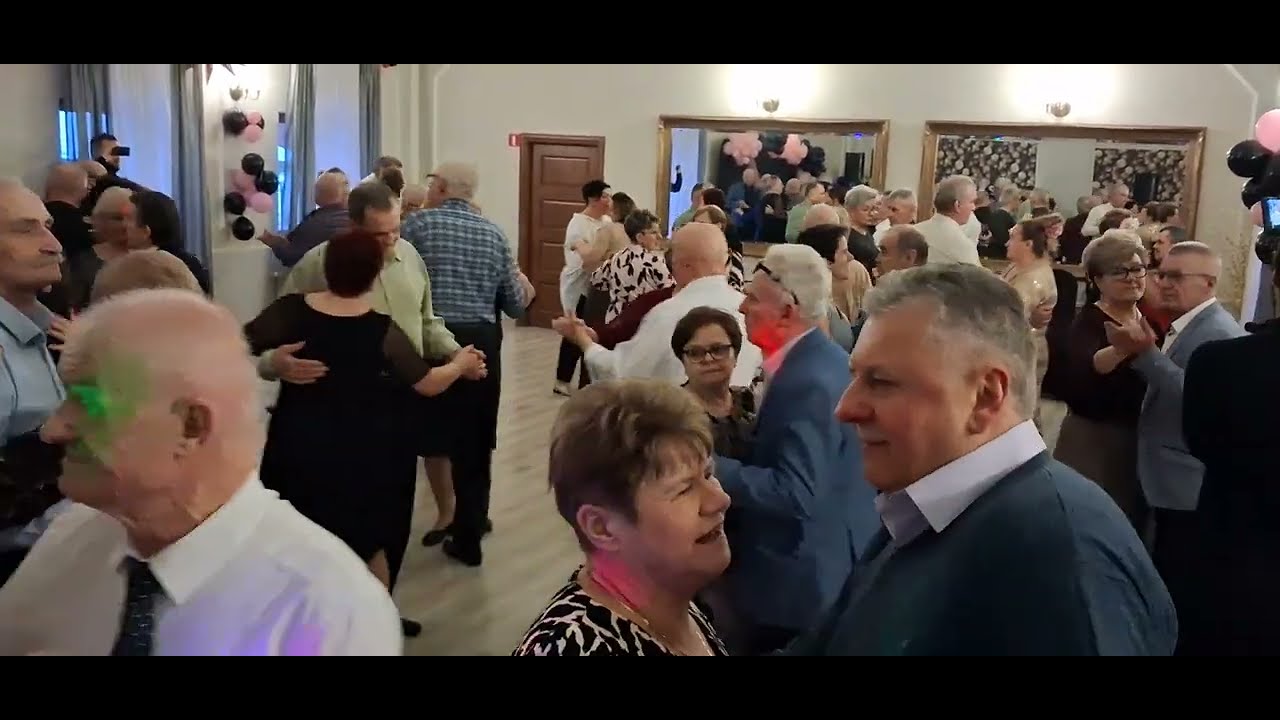 08.02.2026r. Ruszyły tańce w Złotym Dworze z Kapelą Zbigniewa Ciechowicza 