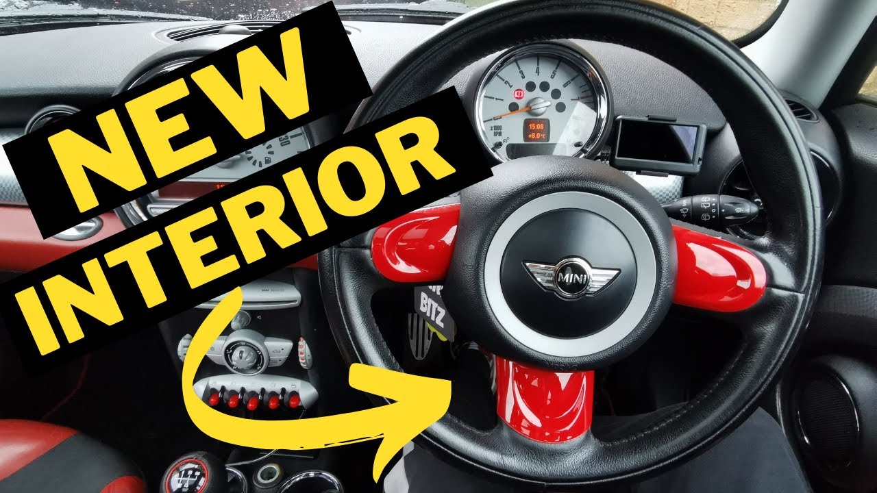 BMW MINI COOPER R56 — обновление салона и установка UltraGauge!
