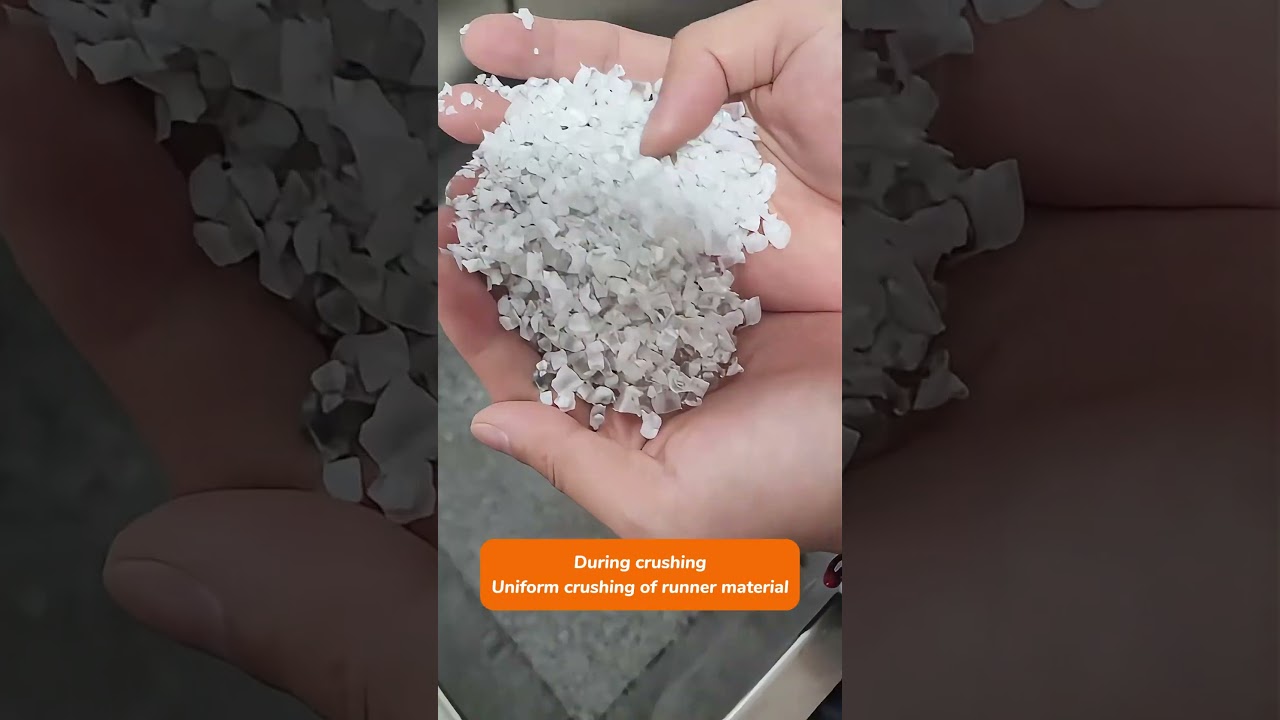 Trim edge in-line Crusher for Injection molding, uniform crushing, timely recovery, recycling.