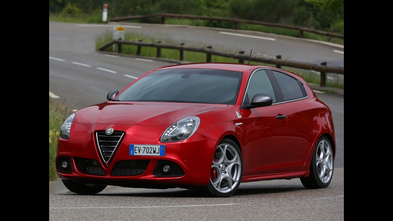 Alfa Romeo Giulietta Quadrifoglio Verde Test - Fahrbericht 2014