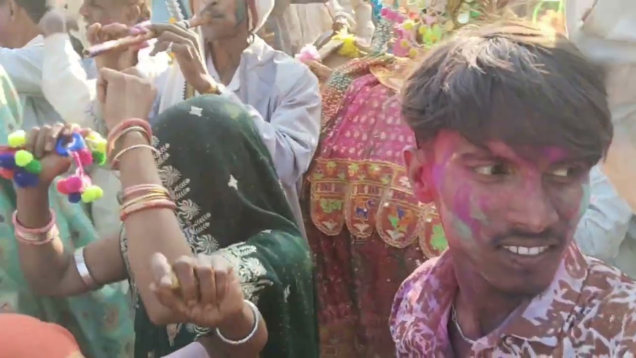 धुलकोट भगोरिया हाट आदिवासी परंपरागत ढोल मंदल की धुन aap sabhi ko happy Holi 🎆🎇