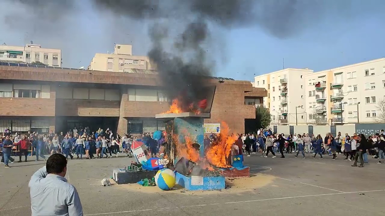 Cremà Falla Escuela Pías Malvarrosa 2024