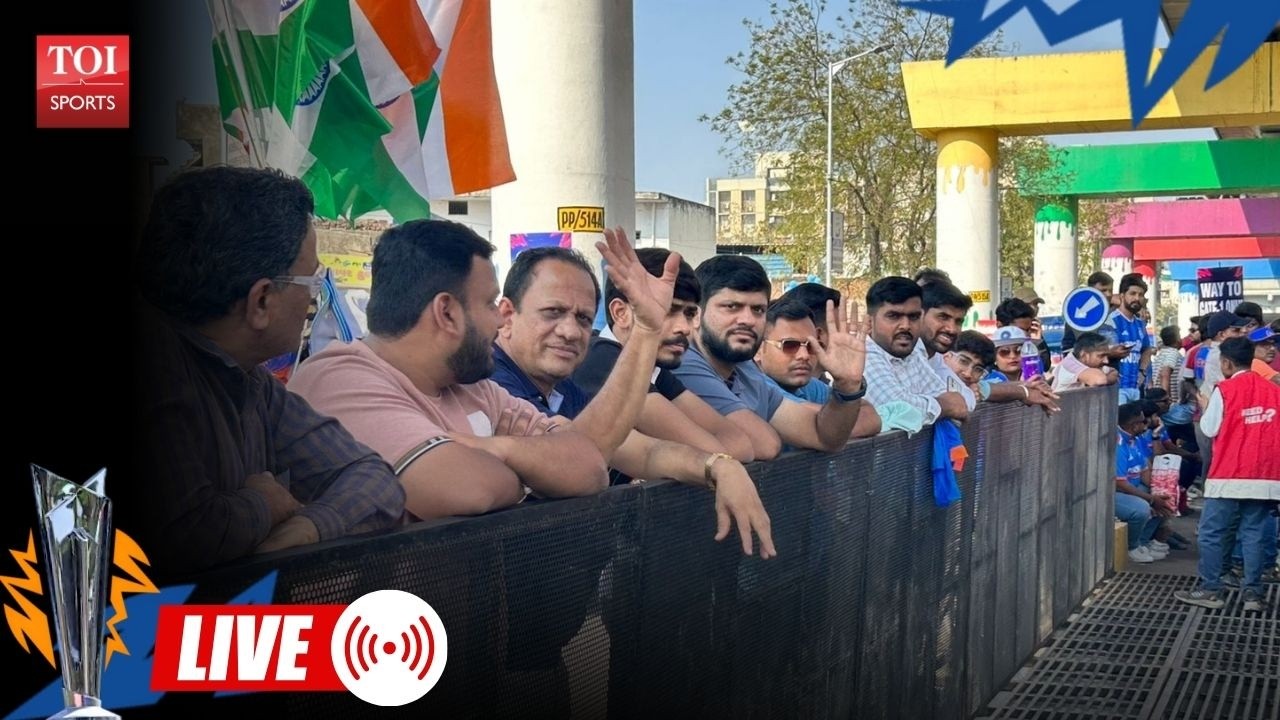 LIVE from Ahmedabad: Madness outside stadium; India, South Africa arrival time, weather and more
