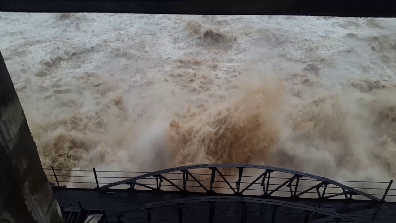 Machu 2dem overflow  Heavy rain 15th July 2017