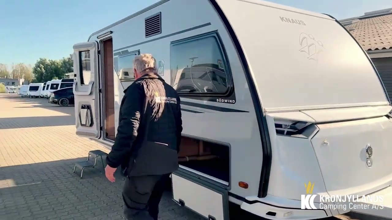 Knaus Südwind 420 QD - Lille vogn byder på meget?