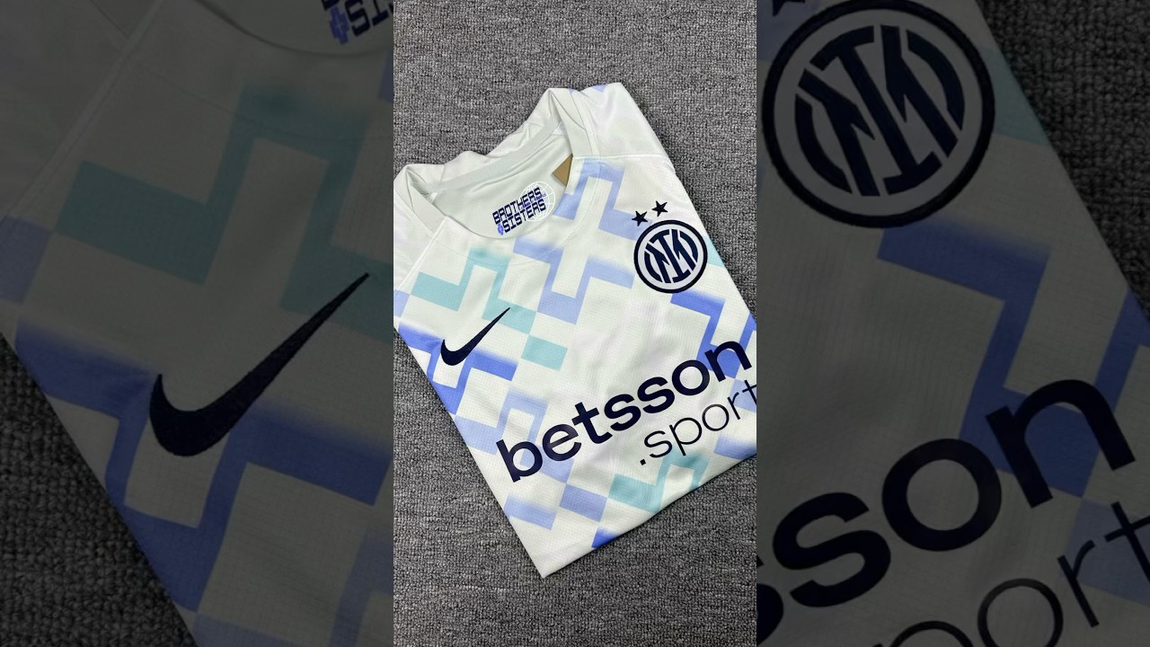 25-26 The new Inter Milan home jersey is a good unboxing video.#jersey #football #foryou #shirt