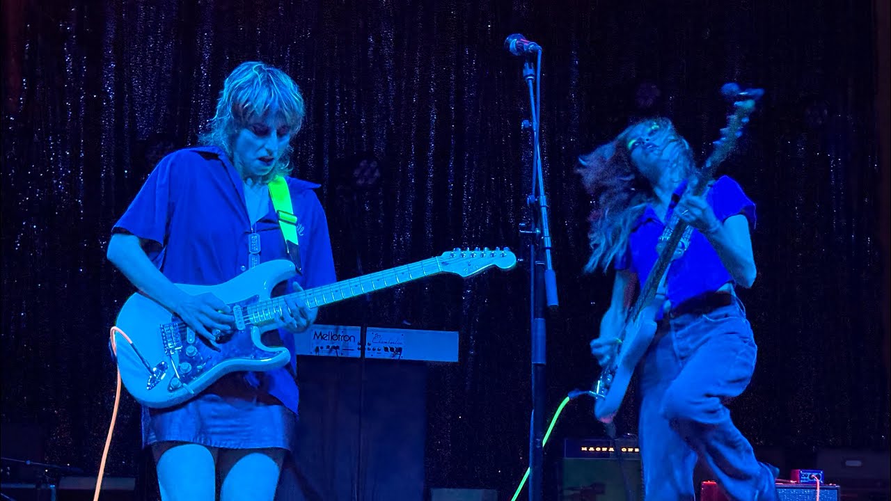 Rita Lynn by The Paranoyds (Live in Toronto)