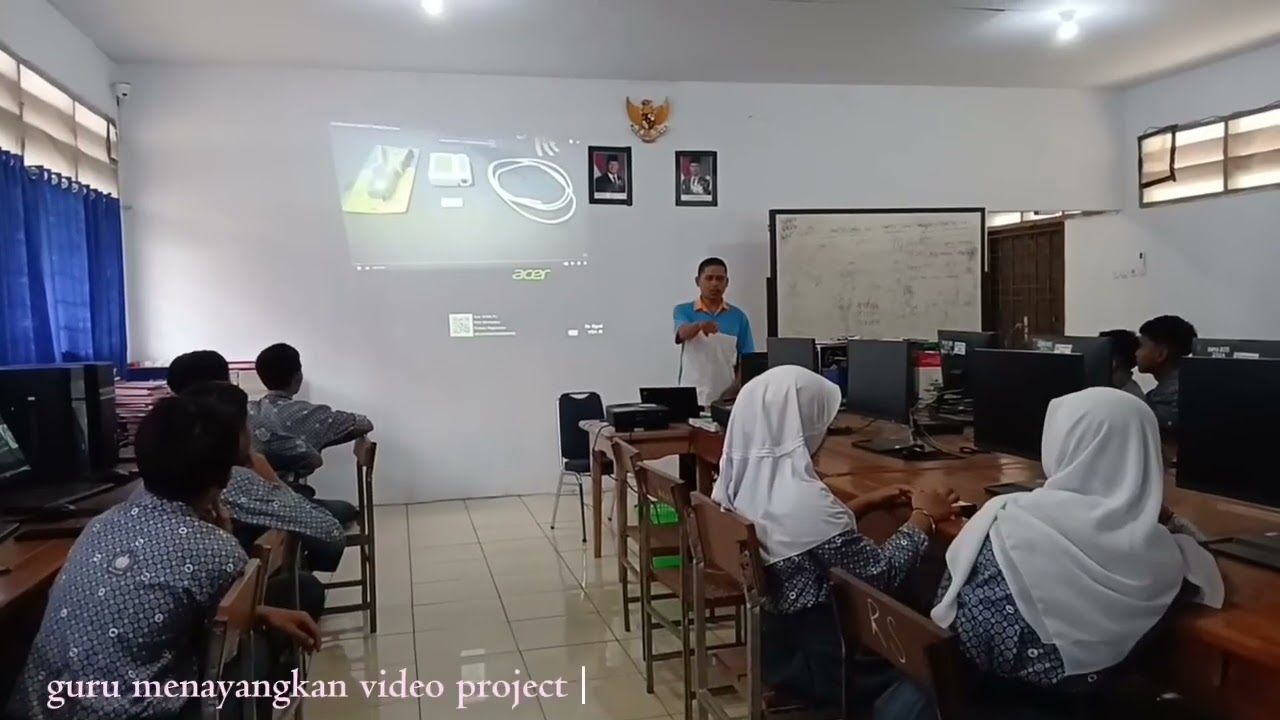 Video pembelajaran PJBL Pembuatan Kabel Straight & Cross Over PjBL