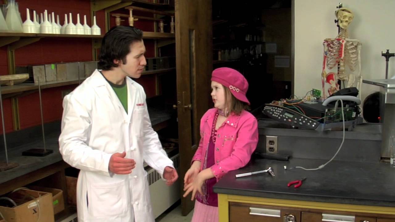 Olivia Rox Webisode 2: Dad and his Robot in the Secret Laboratory