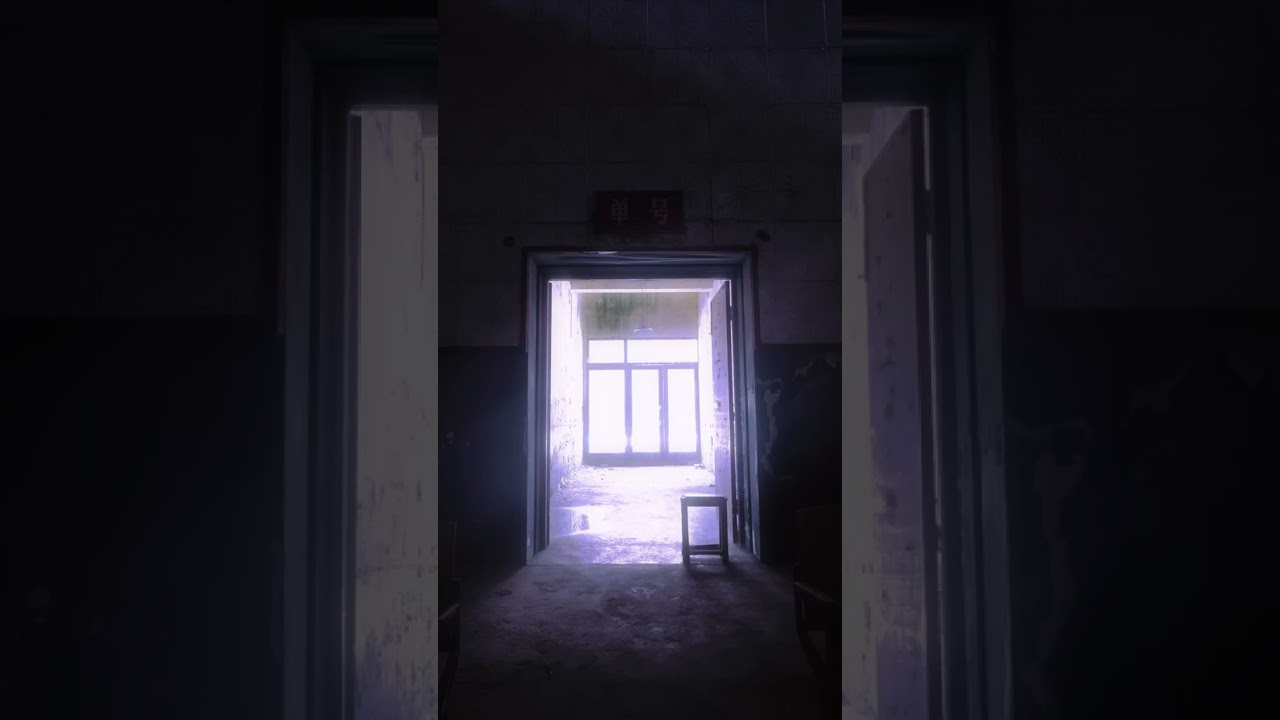 梦核电影院的氛围感直接把人拉进异次元 梦核电影院的氛围感直接把人拉进异次元