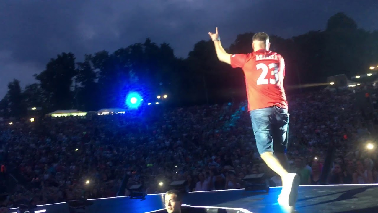 Adel Tawil mit kc Rebel und Summer Cem - bis hier und nicht weiter - live kindl Bühne Wuhlheide