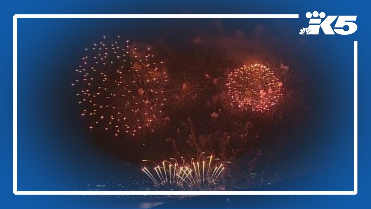 A look at the Seattle waterfront's fireworks display