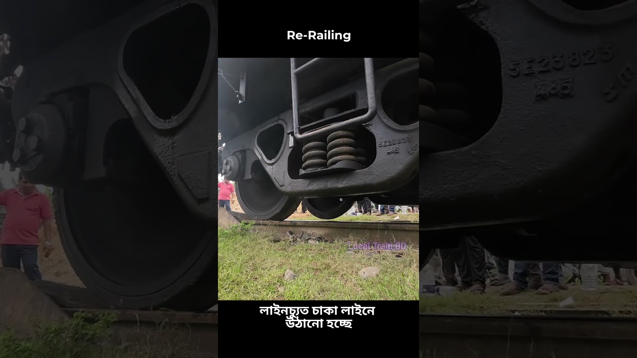 Rerailing a derailed bogie wheel. Railway Rescue Crane. #bogie #wheels #train #shorts #derail