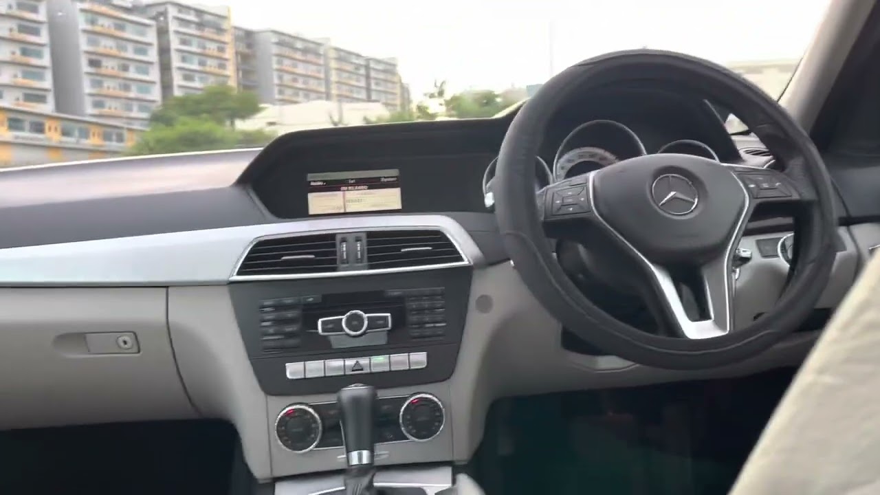 2012/11 MERCEDES C180 BLUEEFFICIENCY AVANTGARDE
