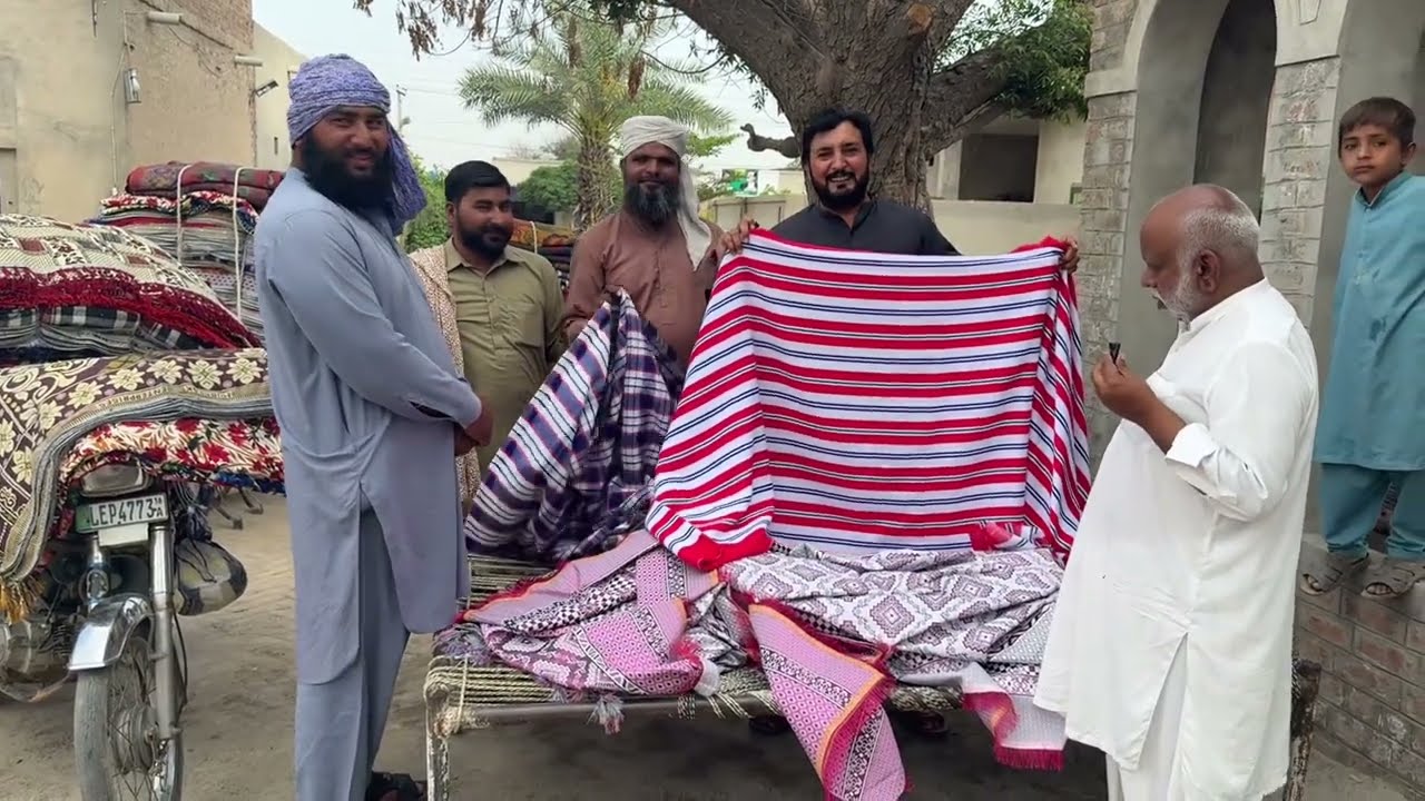 Majno Khais te Pheri Wale Aaye Anjum Saroya de Dere Te|Kheis, Dariyan Ne Manjon Vechan Wale Aaye ...