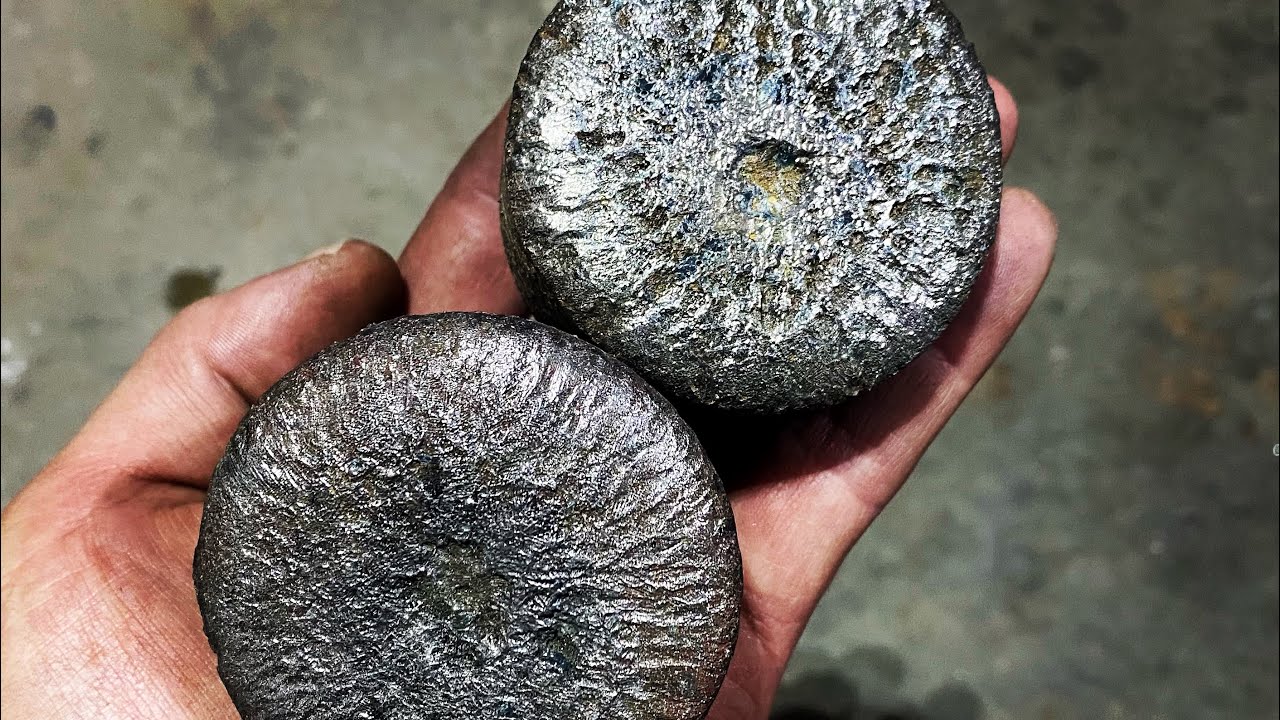 Wootz Damascus Part 2 Ingot to Blade!