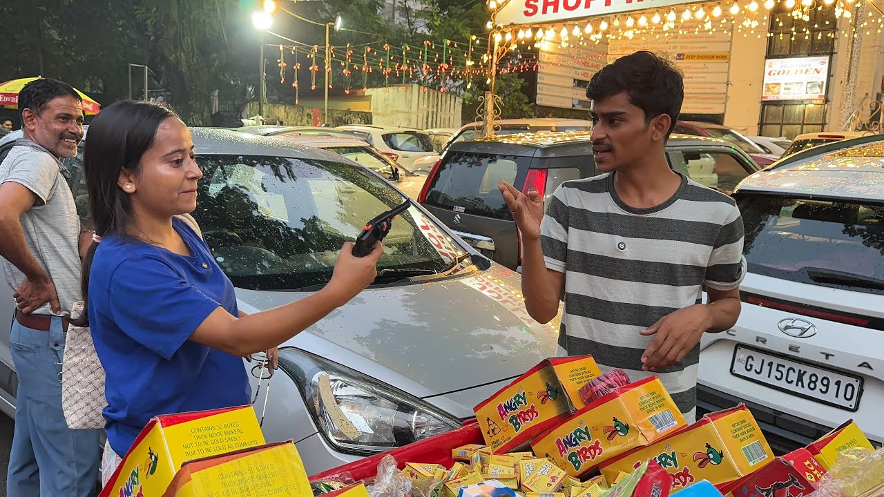 Sadak par hi bambaari shuru kar Diya 😂 | Diwali series