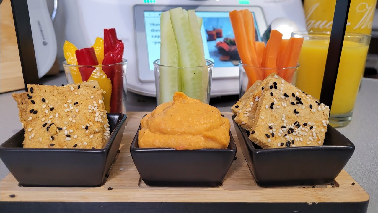 Domowy humus paprykowy, krakersy i napój jabłkowo-pomaranczowy. Thermomix Tm6 Paulita Wita