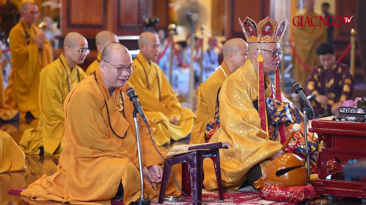 Khóa lễ miền Bắc trong Lễ tưởng niệm chư vị Pháp chủ và Thành viên Hội đồng Chứng minh đã viên tịch