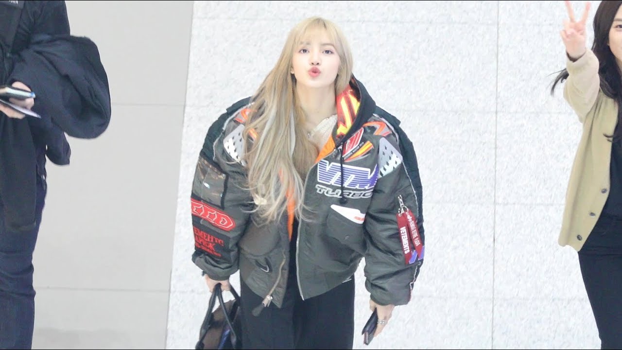 190125 블랙핑크(BLACKPINK) 리사(Lisa) 출국 Departure [인천공항] 4K 직캠 by 비몽