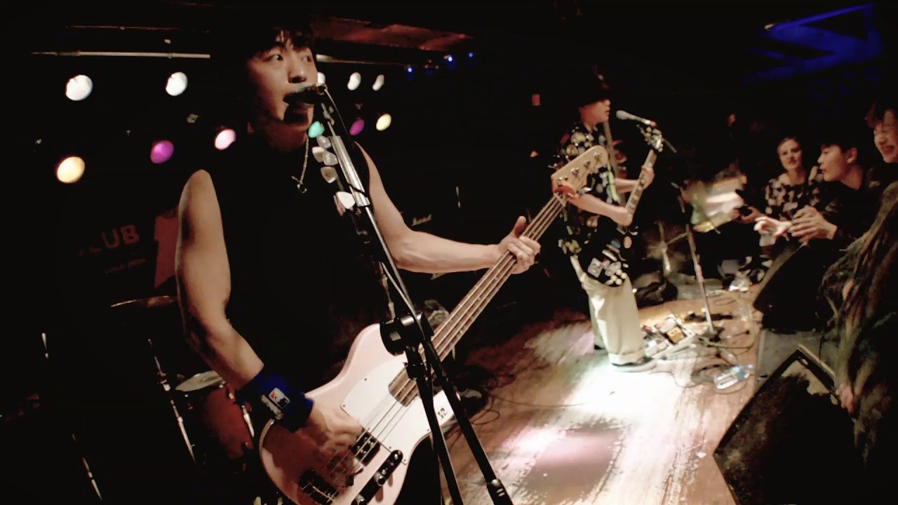 쟈니스파크 JONNY'SPARK  (Seoul Pop Punk) at Club FF 클럽 에프에프 - SEOUL. [4-20-19]