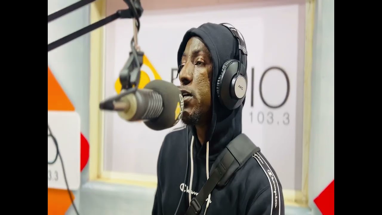 ST BRIKAMA BOYO FREESTYLE,NNA LA DUWA,NTEH BORILA&SANNO LIVE IN QRADIO WITH DJ COUNTRYMAN