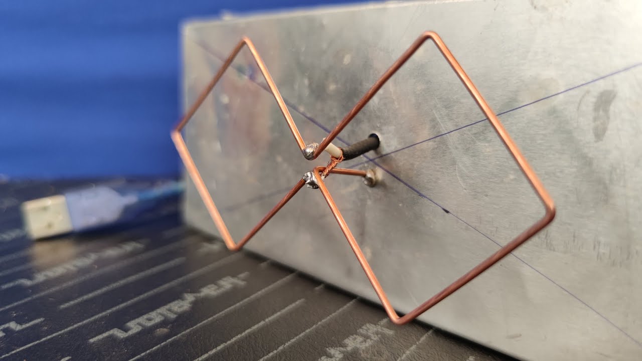 How to make an antenna that is able to receive very far WiFi networks