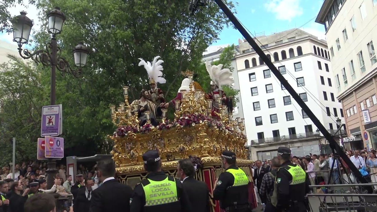 Misterio del Carmen Doloroso en la Plaza del Duque
