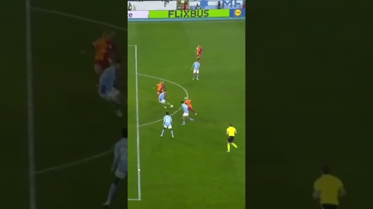 &iexcl;Golazo de Sergio PE&Ntilde;A !