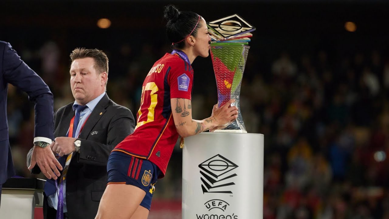 Jennifer Hermoso -  Magical Dribbling Skills Goals & Passes ● Tigres UANL Femenil & Spain WNT