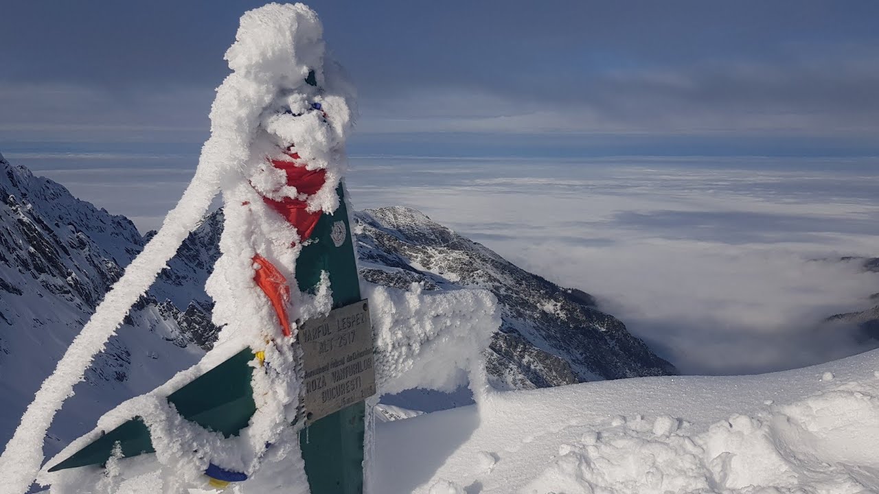 Vf Lespezi iarna, unul dintre cele mai frumoase varfuri din tara, cum a fost urcarea.