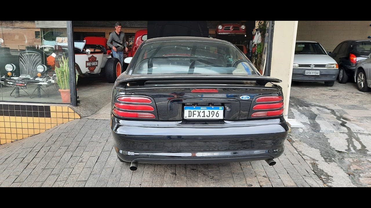 Ford Mustang GT 1995 - V8