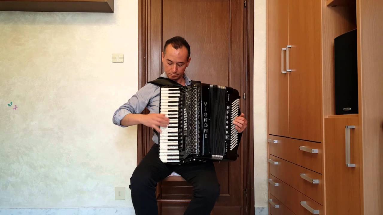 STUDIO N. 18 - JOHANN BAPTIST CRAMER - (plays accordion Renato Siena)